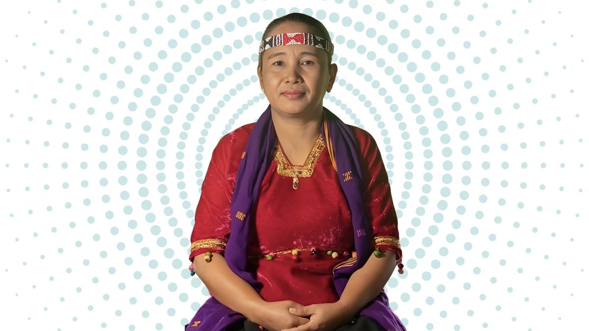 Center - Rukmini Paata Toheke